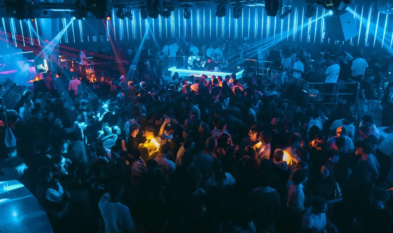 MYA Valencia, club en la Ciudad de las Artes y las Ciencias